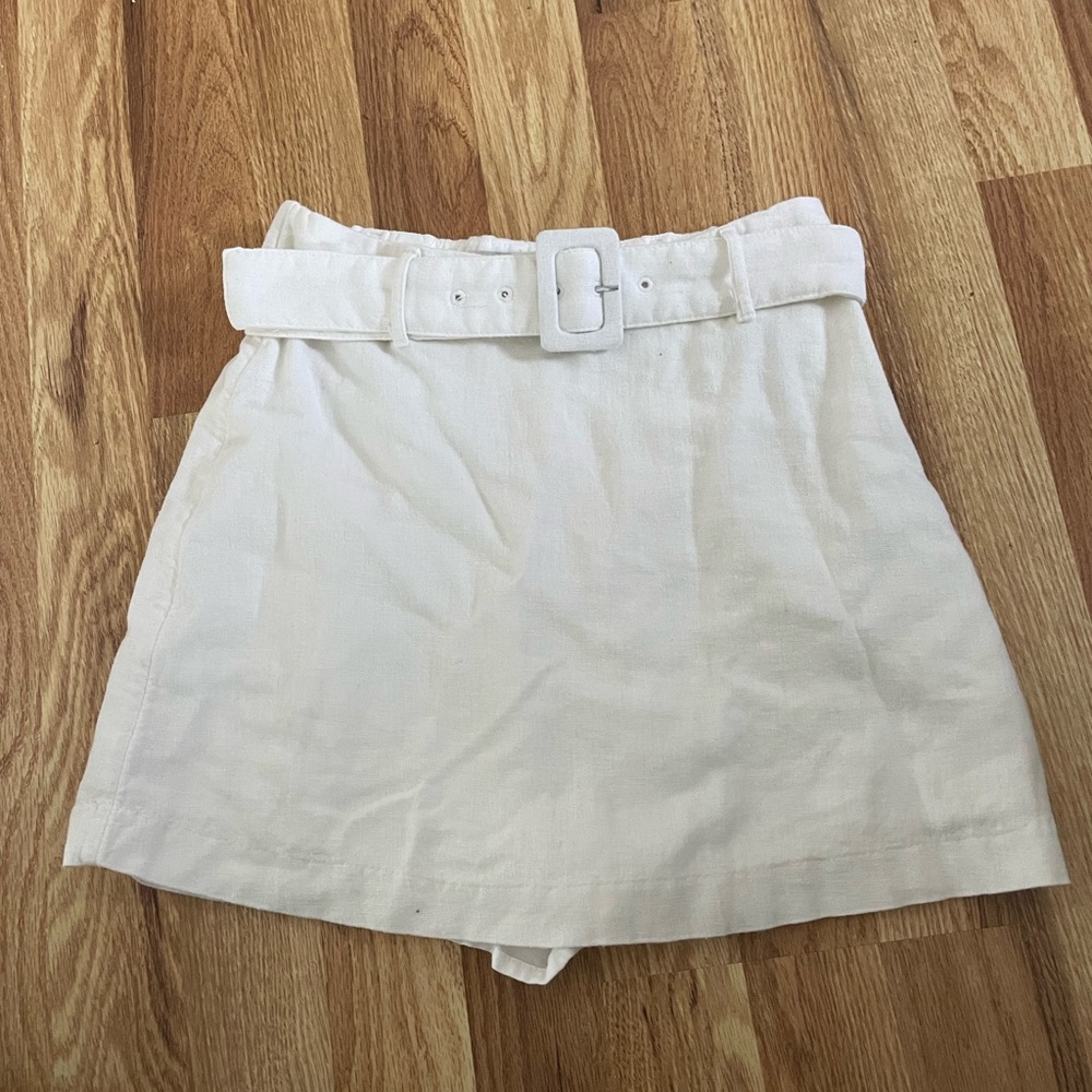 Abercrombie linen skort with detachable belt